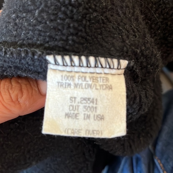 Rare Patagonia Snap-T From 1985 (style:25541) Black fleece w/turquoise accents. - Picture 7 of 7